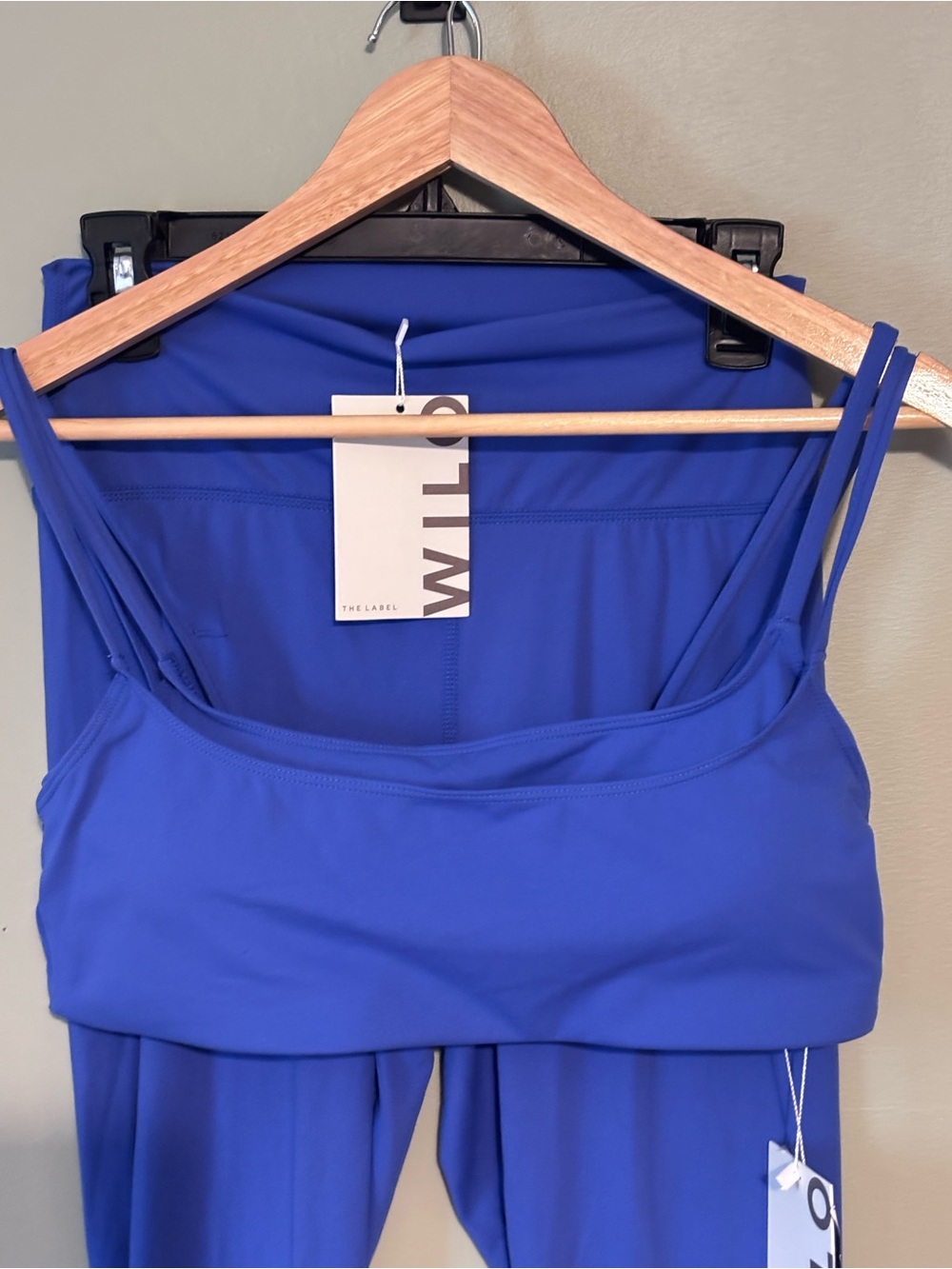 WILLO Electric Blue Athletic Set - Top & Leggings Size L